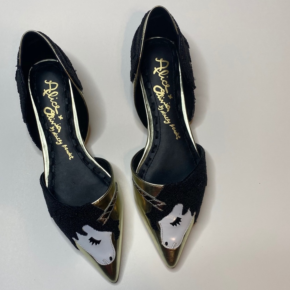 Alice + Olivia
Lilith Unicorn d'Orsay Flat, 37 EUC